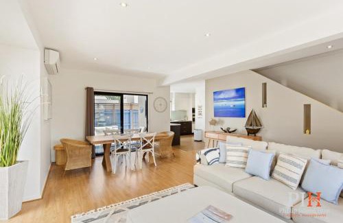 Cowes House | Family-Friendly Shearwater Home Steps from the Beach