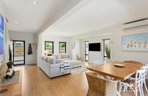 Cowes House | Family-Friendly Shearwater Home Steps from the Beach