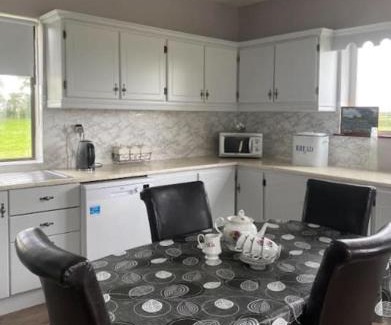 Ballyheelan House | Sheelin Side House