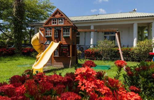 Ji'an Bed & Breakfast | Guest Rated 9.5 - Sheep House B&B for Families