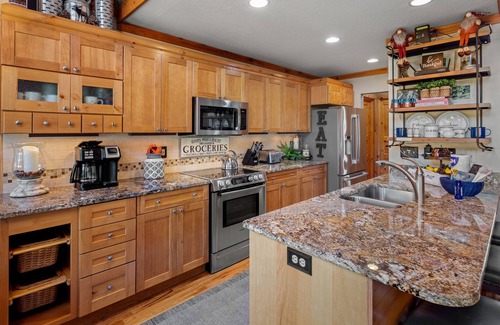 Lake Lure Cabin | Idyllic Sheepnose Valley Retreat on Rumbling Bald Golf Course