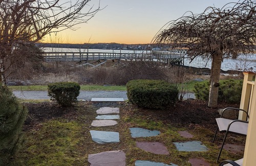 Edgecomb Apartment | Oceanfront Serenity at Sheepscot Harbour Studio #205