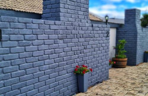 Molemole Apartment | Comfortable Self-Catering Stay with Family-Friendly Amenities