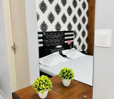 Jaipur Apartment | Cozy Shekhawati Suite Near Rangoli Gardens with Pool