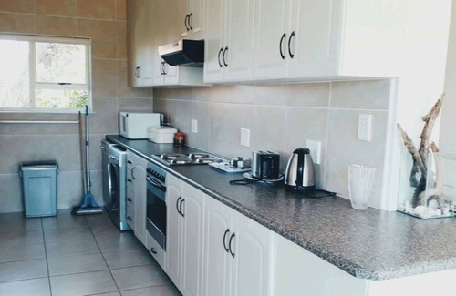 Umtentweni House | Unforgettable Shelbourne Sea: Oceanfront Retreat Awaits