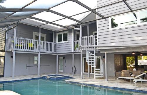 Bay Isle House | Relax at Shell Beach - The Treehouse with Pool & Hot Tub