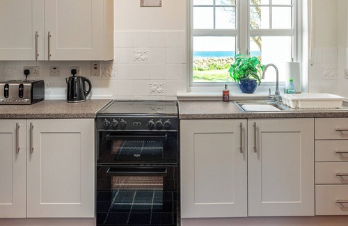 Newton Stewart Cottage | Relaxing 3 Bedroom Retreat in Portyerrock, Near Newton Stewart