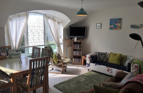 Coleraine Apartment | Experience Shell Hill Mews Apartment: Rated 9.8/10, Ocean View