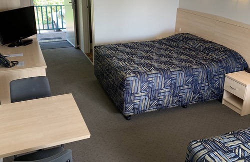 Shellharbour Hotel | Relax at Shellharbour Resort: Family-Friendly with Spa & Pool