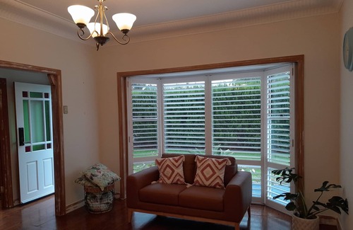 Shellharbour House | Coastal Retreat: Shellharbour Village Home with Pool & Beach Access