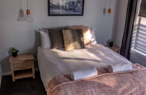 Beaumaris House | Pet-Friendly Shelly Beach Haven with Ocean View in Beaumaris