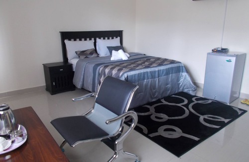 Lusaka Cabin | Discover Shema Guest Lodge with Spa and Family Amenities