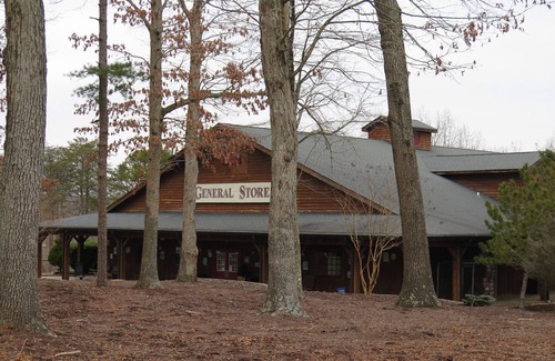Gordonsville Cabin | Discover Shenandoah Crossing: Family-Friendly Cabin Retreat
