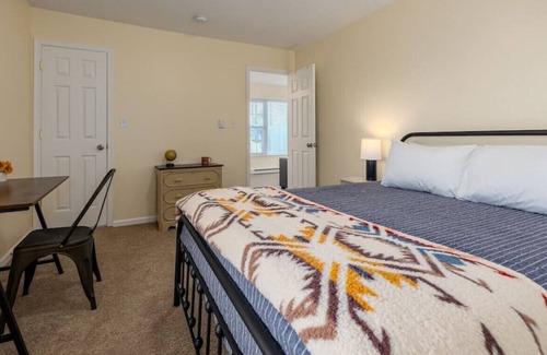 Stanley House | Secluded Shenandoah Hideaway with Amazing Mountain Views