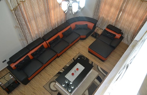Accra House | Discover Shenocho Properties: Family-Friendly Getaway
