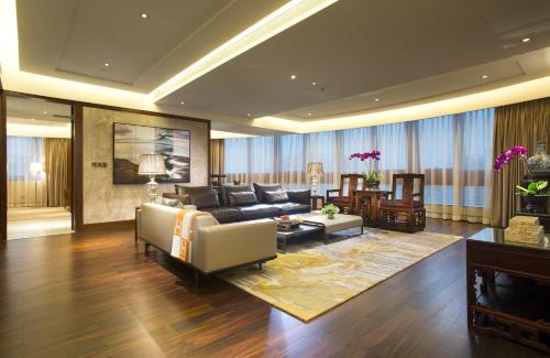 Nanshan Hotel | Discover Shenzhen Nanshan L'Hermitage: 5-Star Comfort & Style