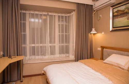 Nanshan House | Discover Shenzhen New Swan Castle Apartment with Pool Access