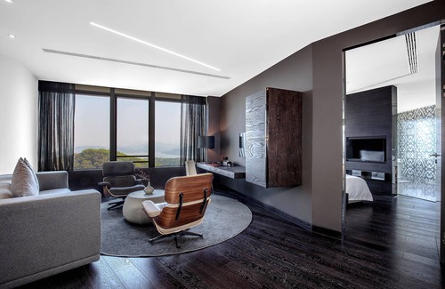 Luohu Hotel | Experience Comfort at Shenzhen O Hotel - Guest Rated 9.8