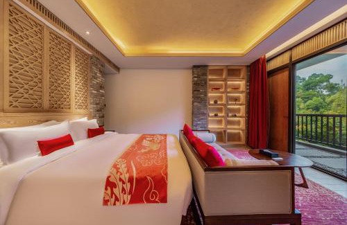 Buji Hotel | Experience Shenzhen OCT Gankeng Ancient Town Phoenix Hakka Hotel