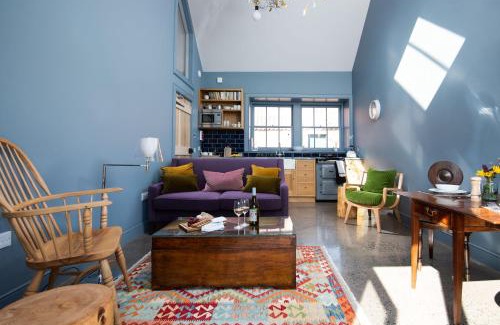 Haddington House | Pet-Friendly Retreat: Shepherd's Bothy at Papple Steading