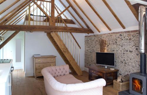 Chichester House | Explore Shepherds Barn: 5-Star Family Friendly Retreat