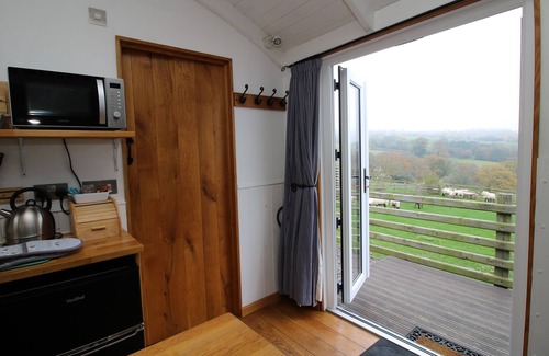 Farden Cottage | Relaxing Shepherds Cabin with Hot Tub and Spa Amenities