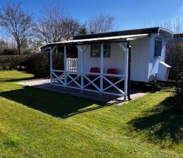 Oostvoorne Other | Cozy Shepherds Hut with Pool - Rated 8.7 by Guests