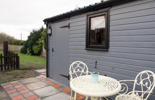 Llangranog House | Discover Shepherds Rest Llangrannog - Pet Friendly Retreat