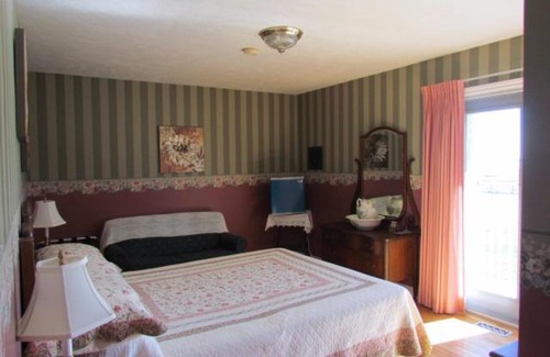 Curryville Hotel | Discover Shepody Bay Inn: Perfect for Families & All Needs