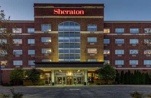 Techny Hotel | Family-Friendly Sheraton Chicago Northbrook with Pool Access