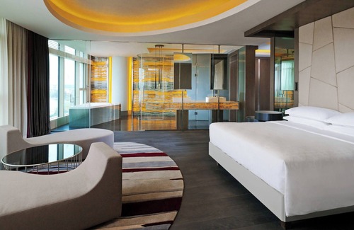 Yuregir Hotel | Experience Unmatched Comfort at Sheraton Grand Adana