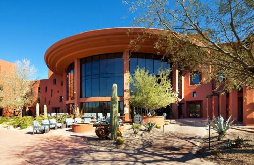 Chandler Resort | Experience the Sheraton Grand at Wild Horse Pass Resort