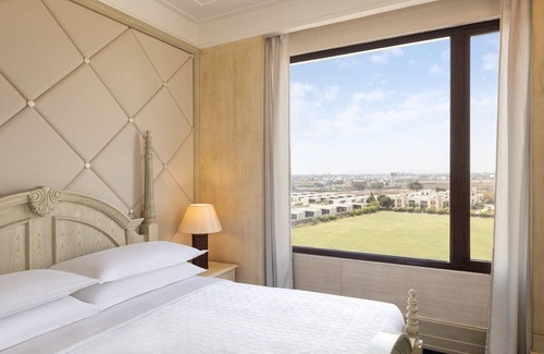 Indore Hotel | Elegant Sheraton Grand Palace Indore with Pool & Spa