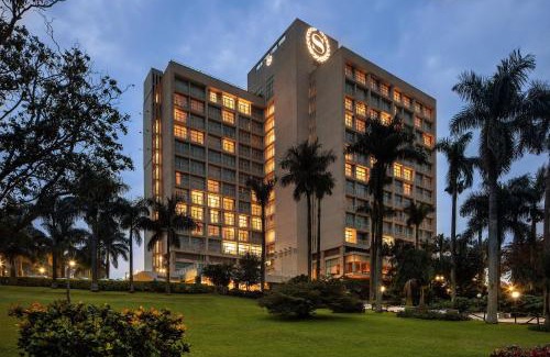 Central Kampala Hotel | Experience Sheraton Kampala Hotel with Ocean Views & Spa