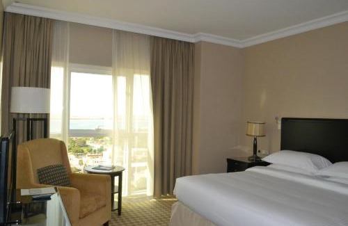 Abu Dhabi City Center Hotel | Relax at Sheraton Khalidiya Hotel: Pool and Spa Await