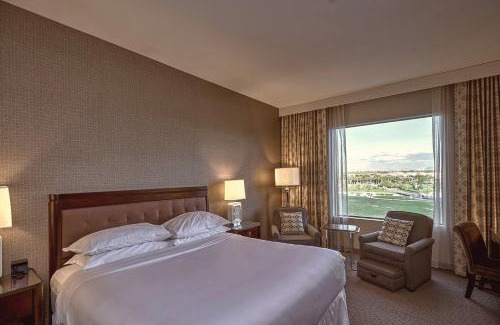 Mesa Grande Hotel | Discover Sheraton Mesa Hotel: Pet-Friendly & Oceanfront