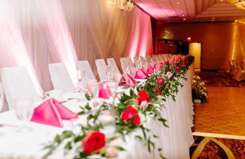 Minnetonka Hotel | Discover the Sheraton Minneapolis West Hotel - Pet Friendly & More