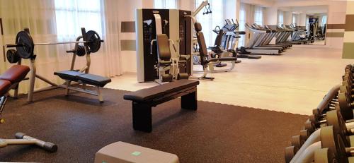 Zona XL Magliana Vecchia Hotel | Discover Sheraton Rome Parco de Medici with Pool & Ocean View