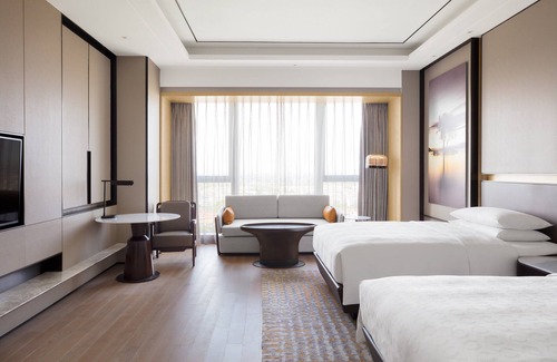 Fengxian Hotel | Explore Sheraton Shanghai Fengxian: 4-Star Family-Friendly Stay