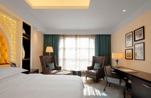 Beach & Coast Resort | Experience the Sheraton Sharjah Beach Resort & Spa