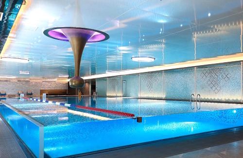 Nanshan Hotel | Elegant Sheraton Shenzhen Nanshan: 5-Star Comfort Awaits