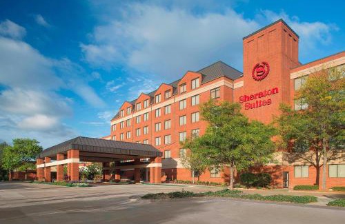 Cuyahoga Falls Hotel | Pet-Friendly Retreat at Sheraton Suites Akron Cuyahoga Falls