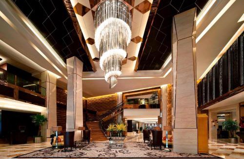 Lianhu Hotel | Experience Elegance at Sheraton Xi'an North City Hotel