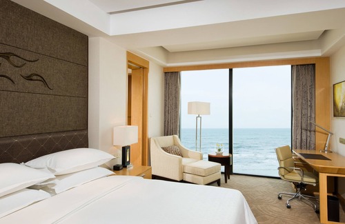Fushan Resort | Relax at Sheraton Yantai Golden Beach Resort - 4-Star Escape