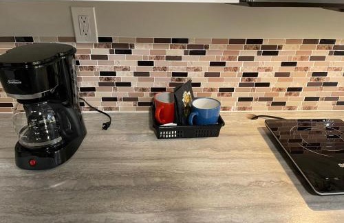 Sheridan Lake Hotel | Cozy Sheridan Lake Motel: Pet & Child Friendly Retreat