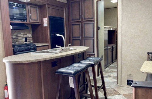 Sherkston RV Rental | Family-Friendly Sherkston Shores Resort at Beachview