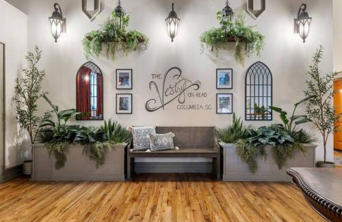 Columbia Apartment | Discover Sherlock - The Vestry on Read, a 4-Star Retreat