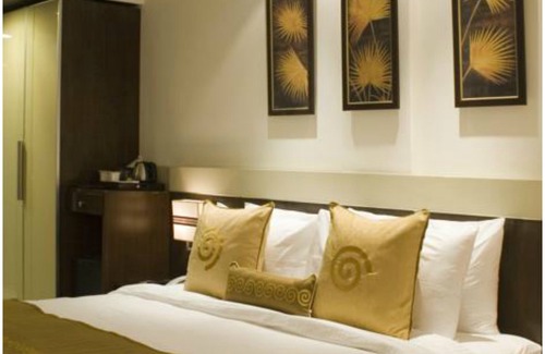 Nehru Place Hotel | Welcoming Shervani Hotel Nehru Place with Family-Friendly Dining