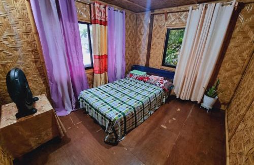 Mambajao House | Top-Rated Shey's Travellers Inn with Oceanfront Views