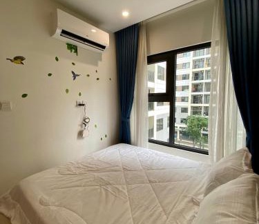 District 9 Apartment | Shi House - Studios S601 Origami Cozy Comfortable